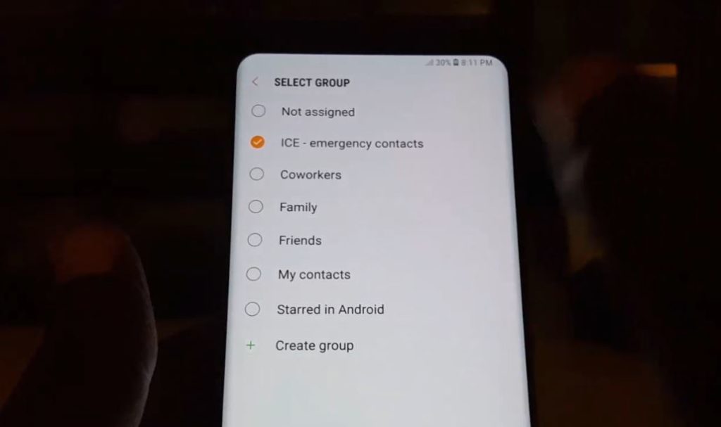 How to setup the ICE Contact Galaxy S8