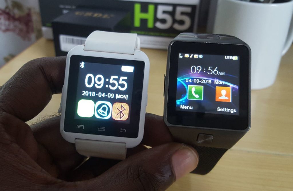 DZ09 VS U8 Smartwatch