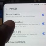 How to Enable or Disable Internet Cookies on the Galaxy S8 and S9