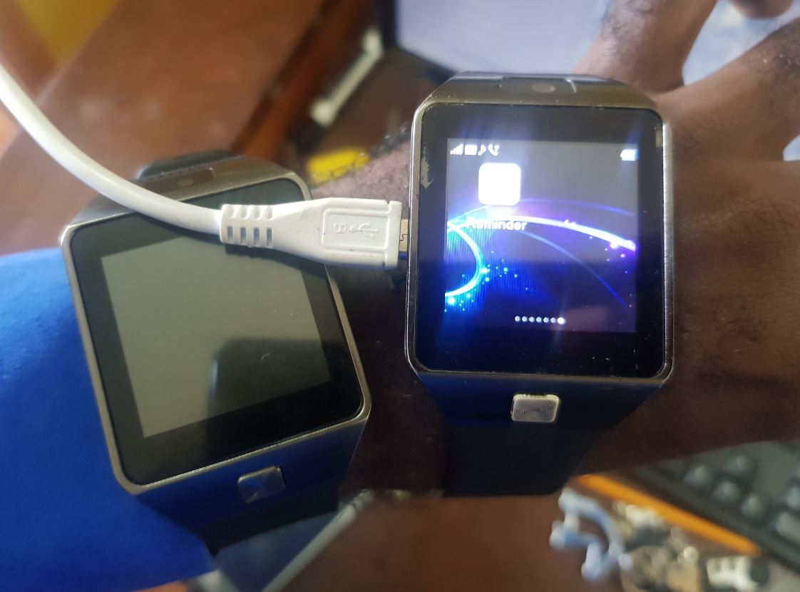 Dz09 Smartwatch Not Turning On Or Charging Fix Blogtechtips