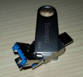 Tecnugiz 32GB USB C 3 in 1 Flash Drive