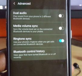 How to play music from two Bluetooth headphones on Samsung Galaxy at once