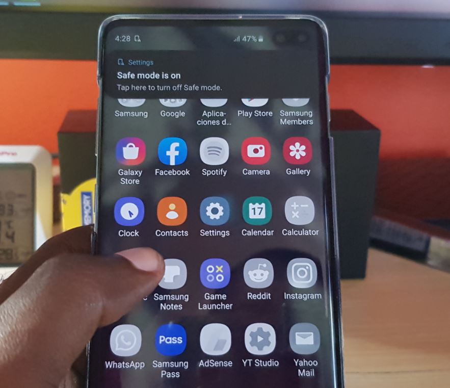 How to Place the Galaxy S10 into Safe Mode Easy