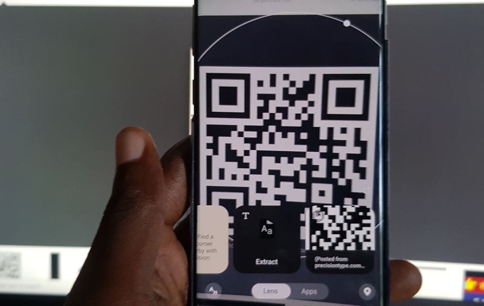 Galaxy S10 Scan QR Code with Built in QR Scanner