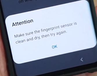 Attention Make sure Fingerprint sensor is clean and dry Galaxy S10