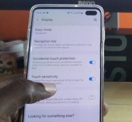 Galaxy S10 Touchscreen Sensitivity Issue Fix