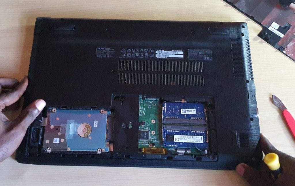 Acer Aspire E15 Hard Drive Replacement