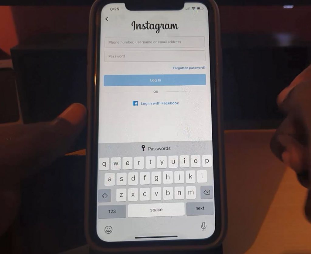 iPhone Reset Instagram Password