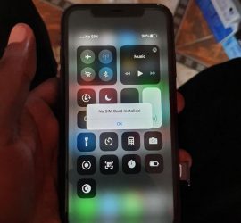 iPhone No SIM Card Installed Error