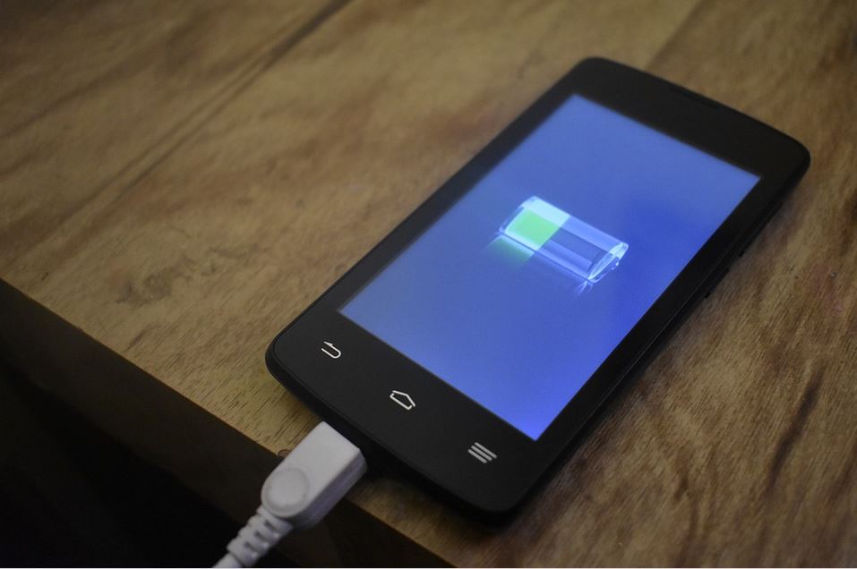 Smartphone suddenly Shuts down at around 50% Fix